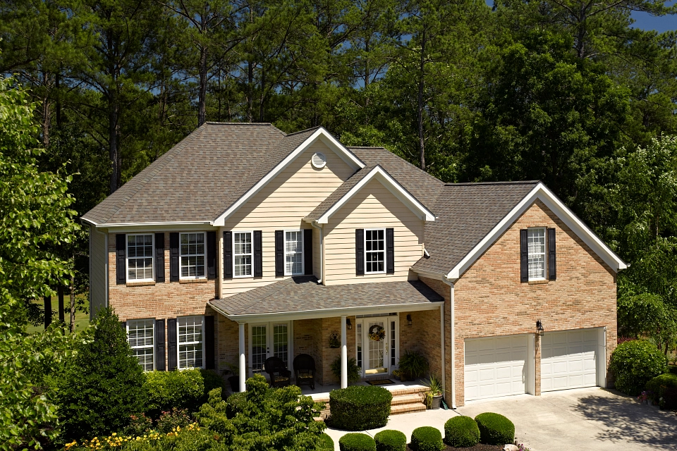 CertainTeed Landmark roofing shingles example